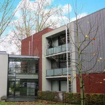 Uitklapbare brandladder voor een gebouw met 2 verdiepingen about_img_description0_5713